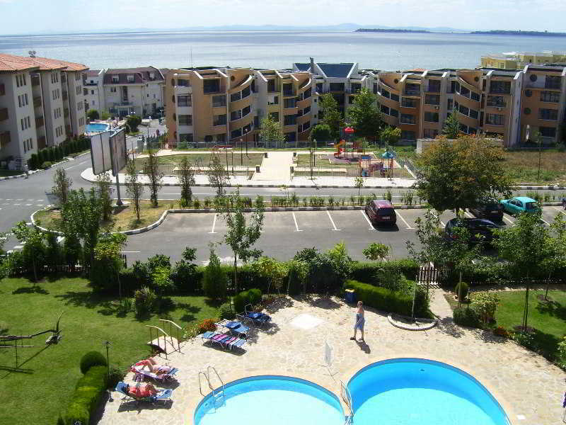 Dolphin Hotel Sveti Vlas Exterior foto